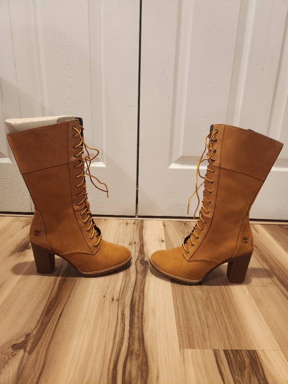 Timberland Premium Women's Waterproof Lace-up Heel Boots